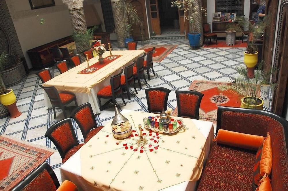Riad Dar Laura Fès Exteriör bild