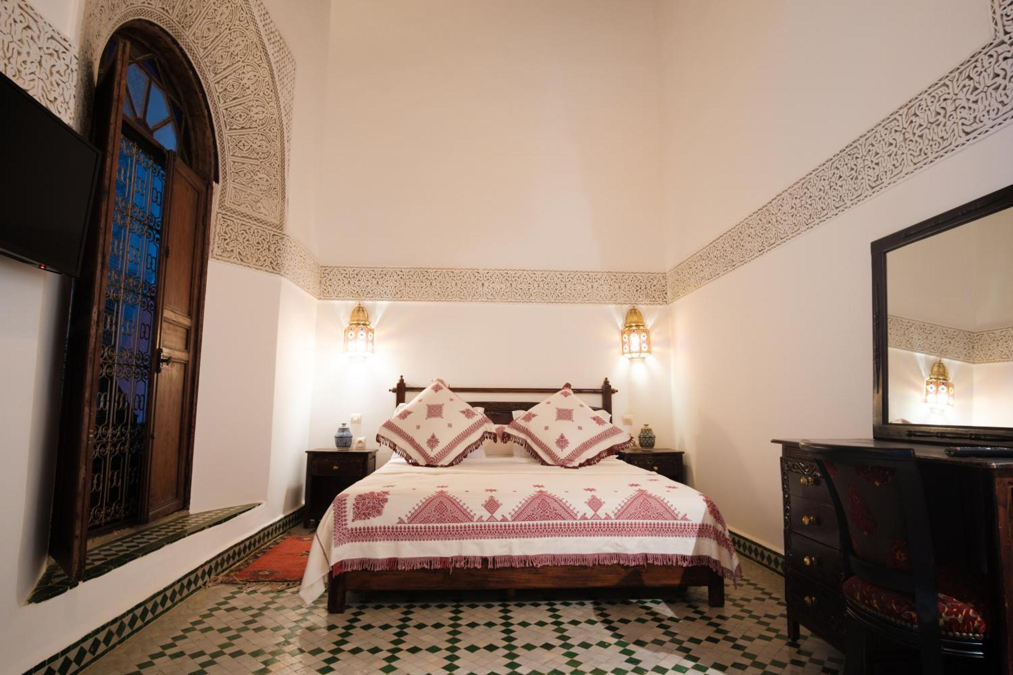 Riad Dar Laura Fès Exteriör bild