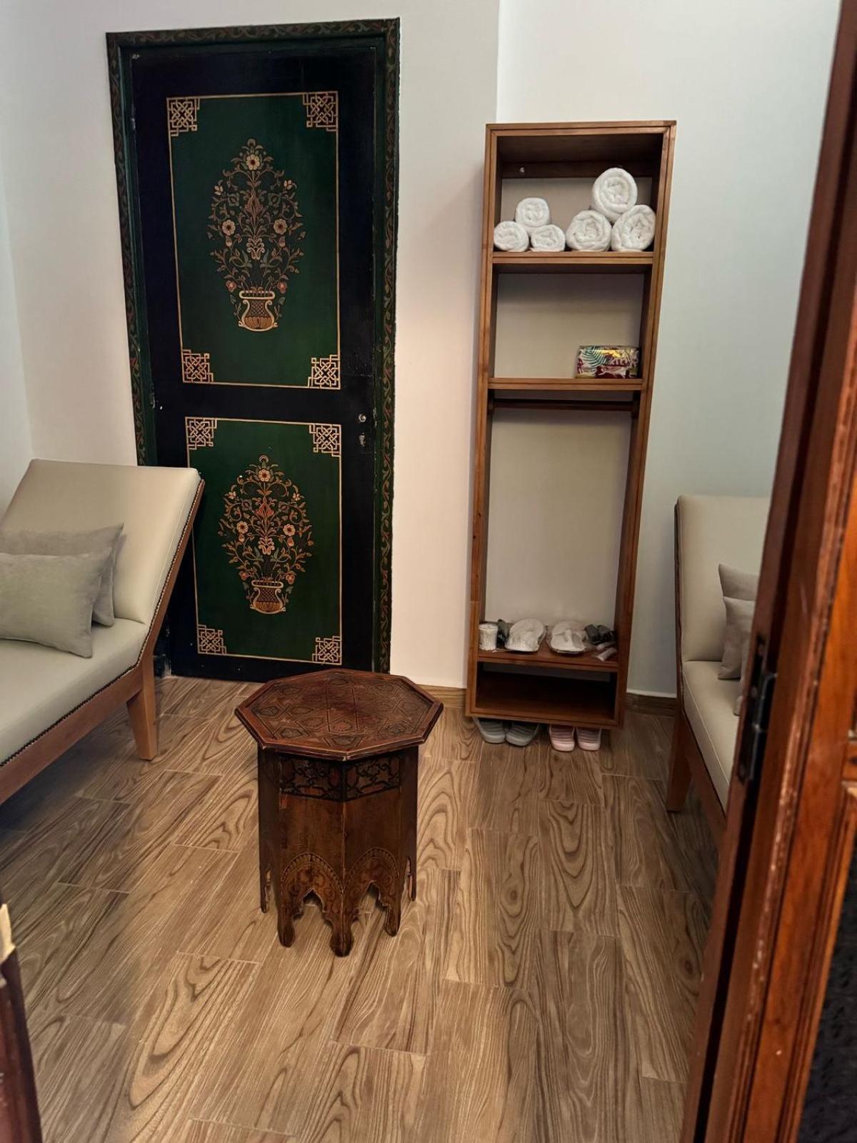 Riad Dar Laura Fès Exteriör bild