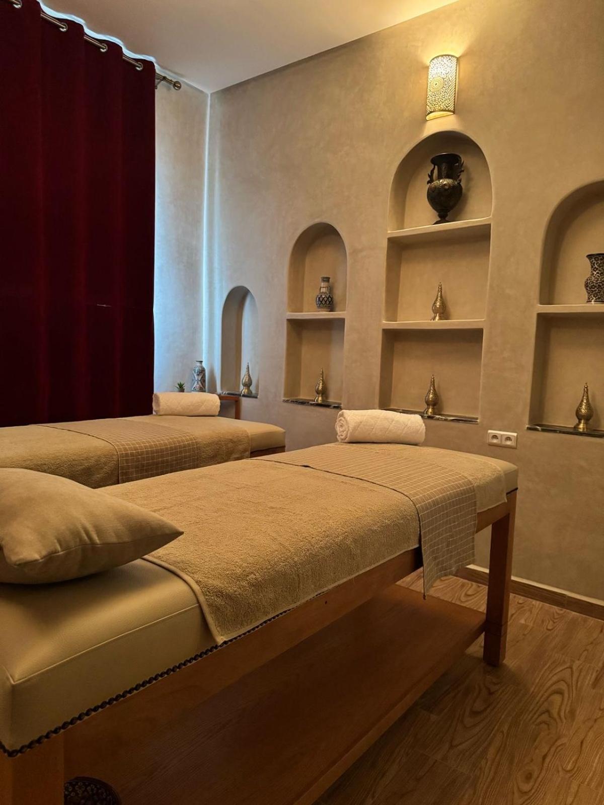Riad Dar Laura Fès Exteriör bild